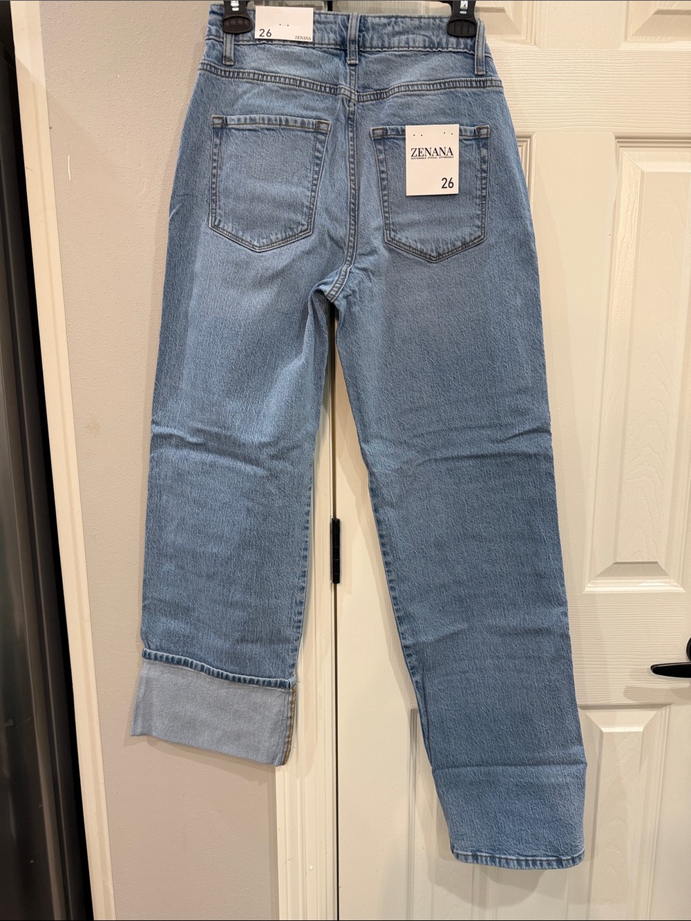 Zenana high rise wide leg Light Wash Denim Jeans - Size 26 - Picture 5 of 5